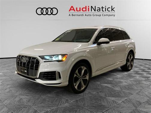2022 Audi Q7 Premium Plus 55 TFSI quattro Tiptronic