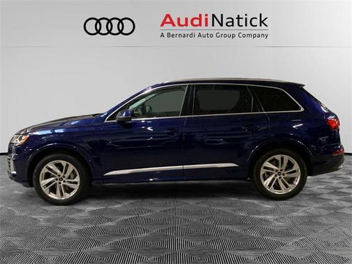 2022 Audi Q7 Premium Plus 55 TFSI quattro Tiptronic