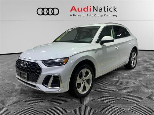 2022 Audi Q5 Premium Plus 45 TFSI S line quattro S tronic