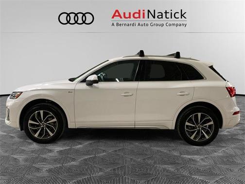 2023 Audi Q5 Premium Plus 45 TFSI S line quattro
