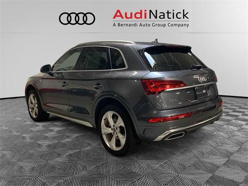 2022 Audi Q5 Premium Plus 45 TFSI S line quattro S tronic