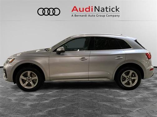 2023 Audi Q5 Premium 40 TFSI quattro S tronic