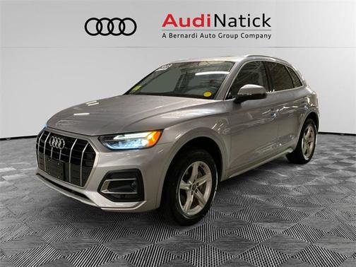 2023 Audi Q5 Premium 40 TFSI quattro S tronic