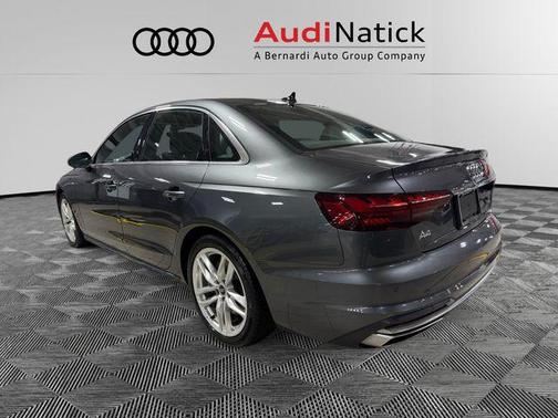 2023 Audi A4 Premium Plus 45 TFSI S line quattro S tronic