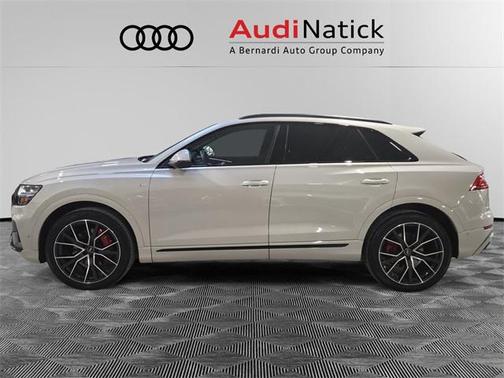 2022 Audi Q8 Prestige 55 TFSI quattro Tiptronic