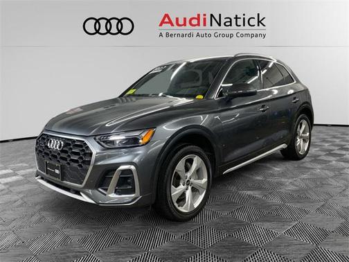 2022 Audi Q5 Premium Plus 45 TFSI S line quattro S tronic