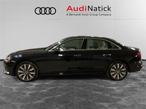2023 Audi A4 Premium 40 TFSI quattro S tronic