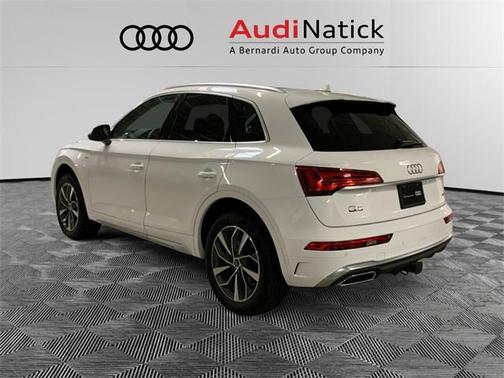 2023 Audi Q5 S line Premium Plus