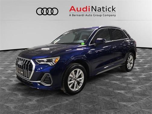 2025 Audi Q3 Premium 45 TFSI S line quattro Tiptronic