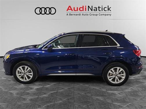 2025 Audi Q3 Premium 45 TFSI S line quattro Tiptronic