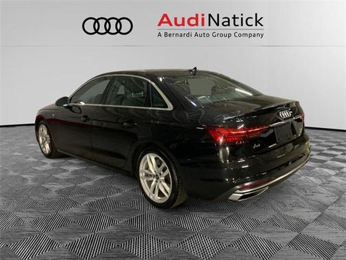 2023 Audi A4 Premium Plus 45 TFSI S line quattro S tronic