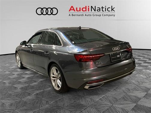 2023 Audi A4 Premium Plus 45 TFSI S line quattro S tronic