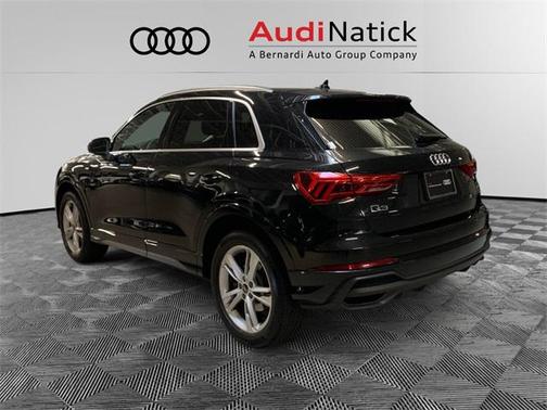 2023 Audi Q3 Premium Plus 45 TFSI S line quattro Tiptronic