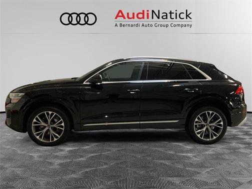 2025 Audi Q8 Premium 55 TFSI quattro