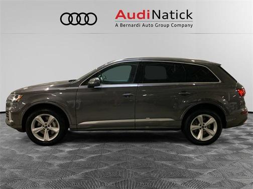 2022 Audi Q7 Premium Plus 45 TFSI quattro Tiptronic