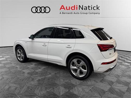 2023 Audi Q5 Premium Plus 45 TFSI S line quattro