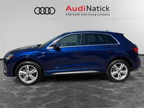 2023 Audi Q3 Premium Plus 45 TFSI S line quattro Tiptronic