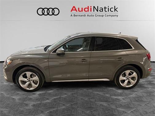 2023 Audi Q5 Premium Plus 45 TFSI S line quattro