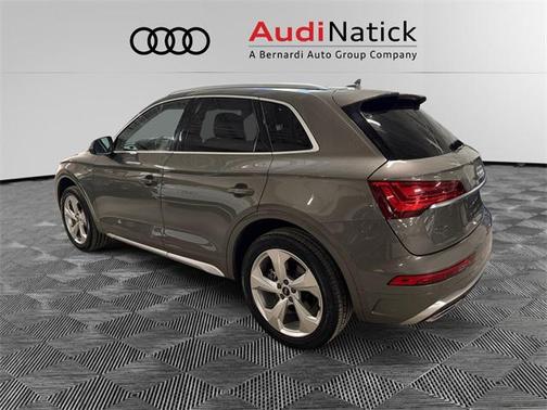 2023 Audi Q5 Premium Plus 45 TFSI S line quattro