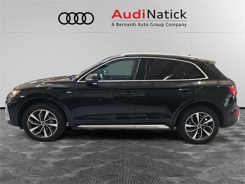 2022 Audi Q5 Premium Plus 45 TFSI S line quattro S tronic