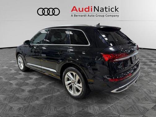 2023 Audi Q7 Premium Plus 55 TFSI quattro Tiptronic