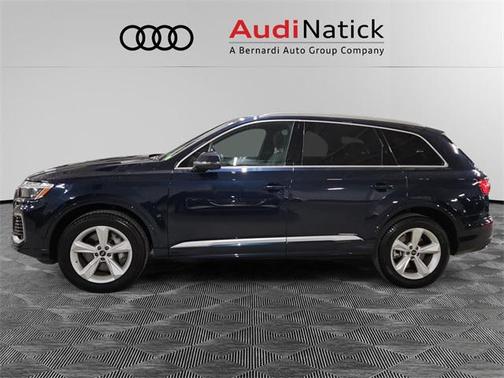 2025 Audi Q7 Premium 55 TFSI quattro Tiptronic