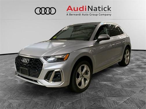 2022 Audi Q5 Premium Plus 45 TFSI S line quattro S tronic
