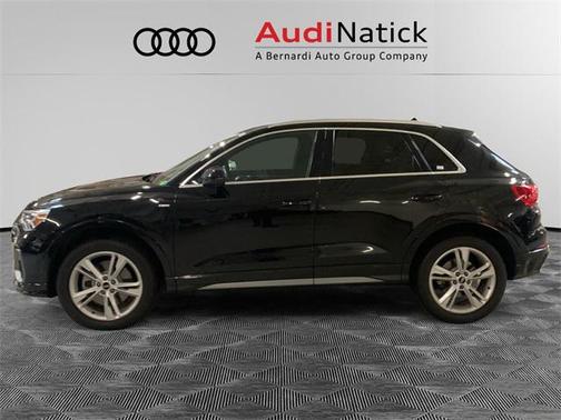 2022 Audi Q3 Premium Plus 45 TFSI S line quattro Tiptronic