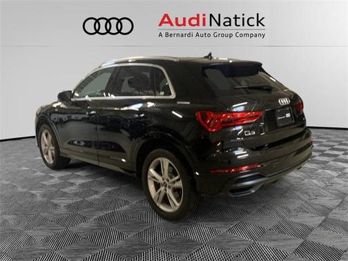 2022 Audi Q3 Premium Plus 45 TFSI S line quattro Tiptronic