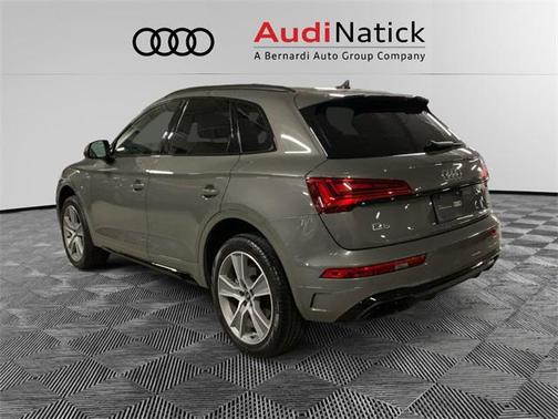 2025 Audi Q5 Premium 45 TFSI S line quattro
