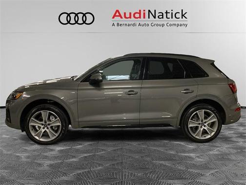 2025 Audi Q5 Premium 45 TFSI S line quattro