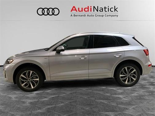 2022 Audi Q5 Premium Plus 45 TFSI S line quattro S tronic
