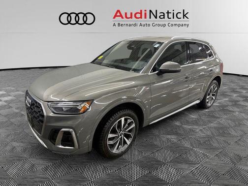 2023 Audi Q5 Premium Plus 45 TFSI S line quattro
