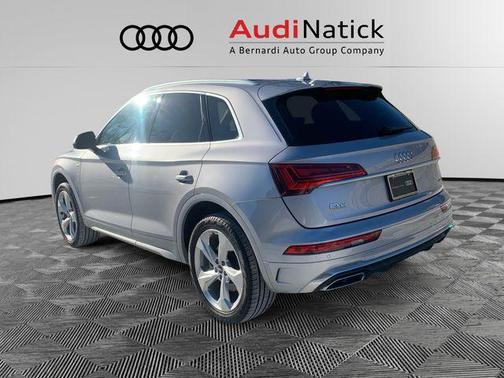 2022 Audi Q5 Premium Plus 45 TFSI S line quattro S tronic
