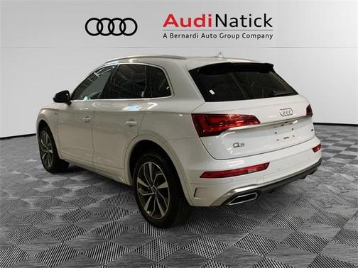 2023 Audi Q5 Premium Plus 45 TFSI S line quattro