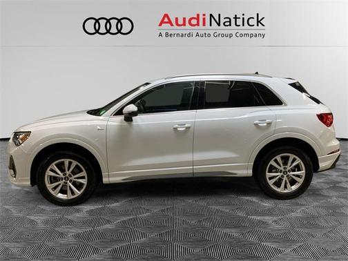2023 Audi Q3 Premium Plus 45 TFSI S line quattro Tiptronic