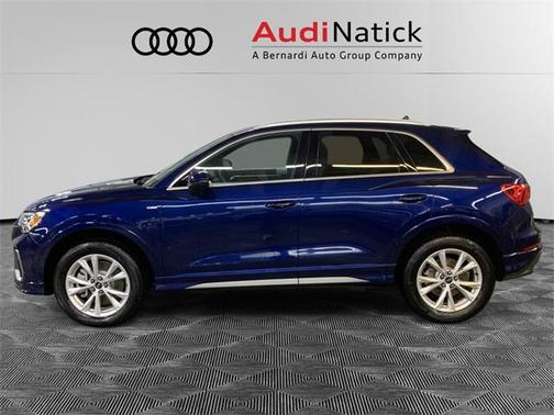 2025 Audi Q3 Premium 45 TFSI S line quattro Tiptronic