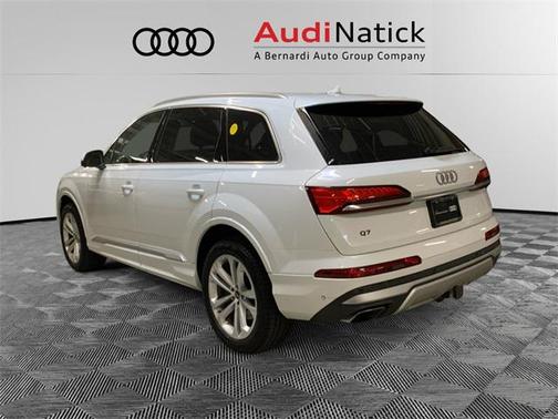 2025 Audi Q7 Premium Plus 45 TFSI quattro Tiptronic
