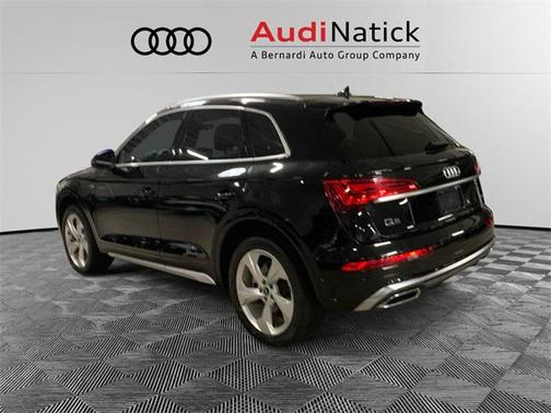 2022 Audi Q5 Premium Plus 45 TFSI S line quattro S tronic