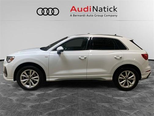 2023 Audi Q3 Premium Plus 45 TFSI S line quattro Tiptronic