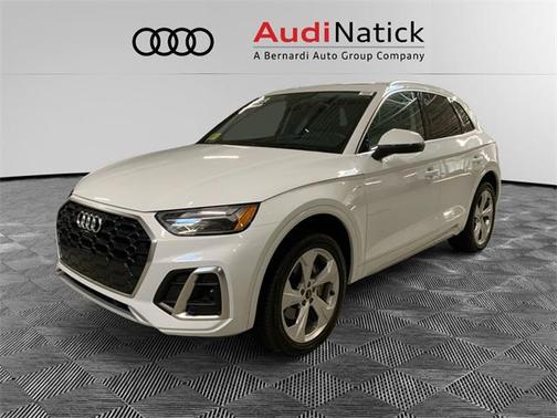 2023 Audi Q5 S line Premium Plus
