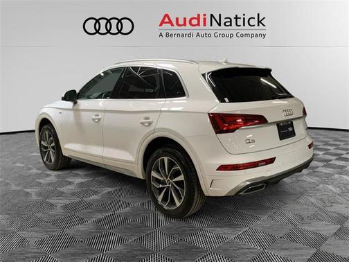 2022 Audi Q5 Premium 45 TFSI S line quattro S tronic