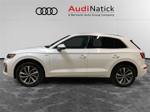 2022 Audi Q5 Premium 45 TFSI S line quattro S tronic