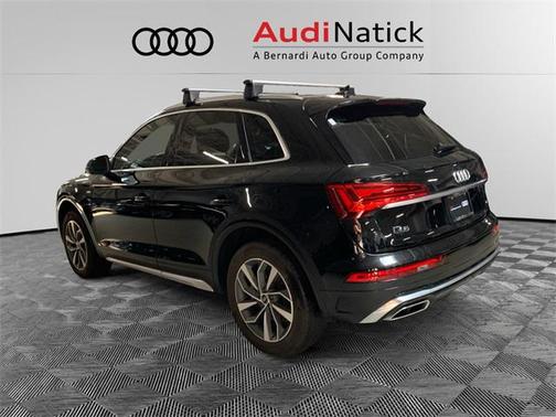 2022 Audi Q5 Premium Plus 45 TFSI S line quattro S tronic
