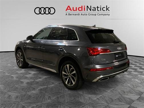 2022 Audi Q5 Premium Plus 45 TFSI S line quattro S tronic