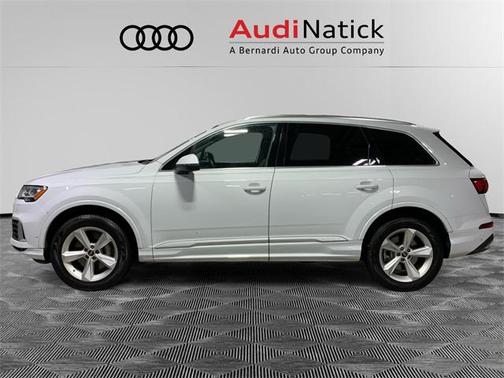 2022 Audi Q7 Premium 45 TFSI quattro Tiptronic