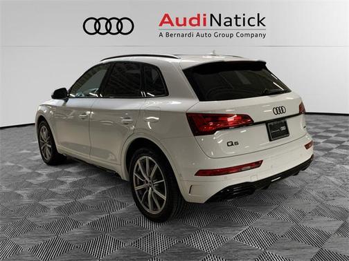 2024 Audi Q5 Prestige 55 TFSI e S line quattro S tronic