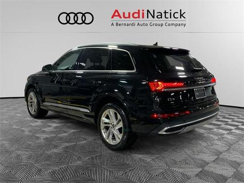 2022 Audi Q7 Premium Plus 55 TFSI quattro Tiptronic