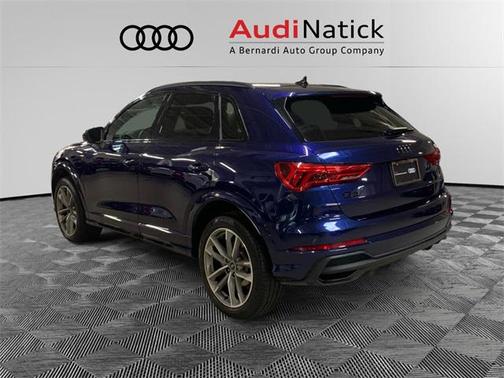 2023 Audi Q3 Premium Plus 45 TFSI S line quattro Tiptronic