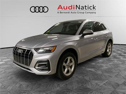 2023 Audi Q5 Premium 40 TFSI quattro S tronic